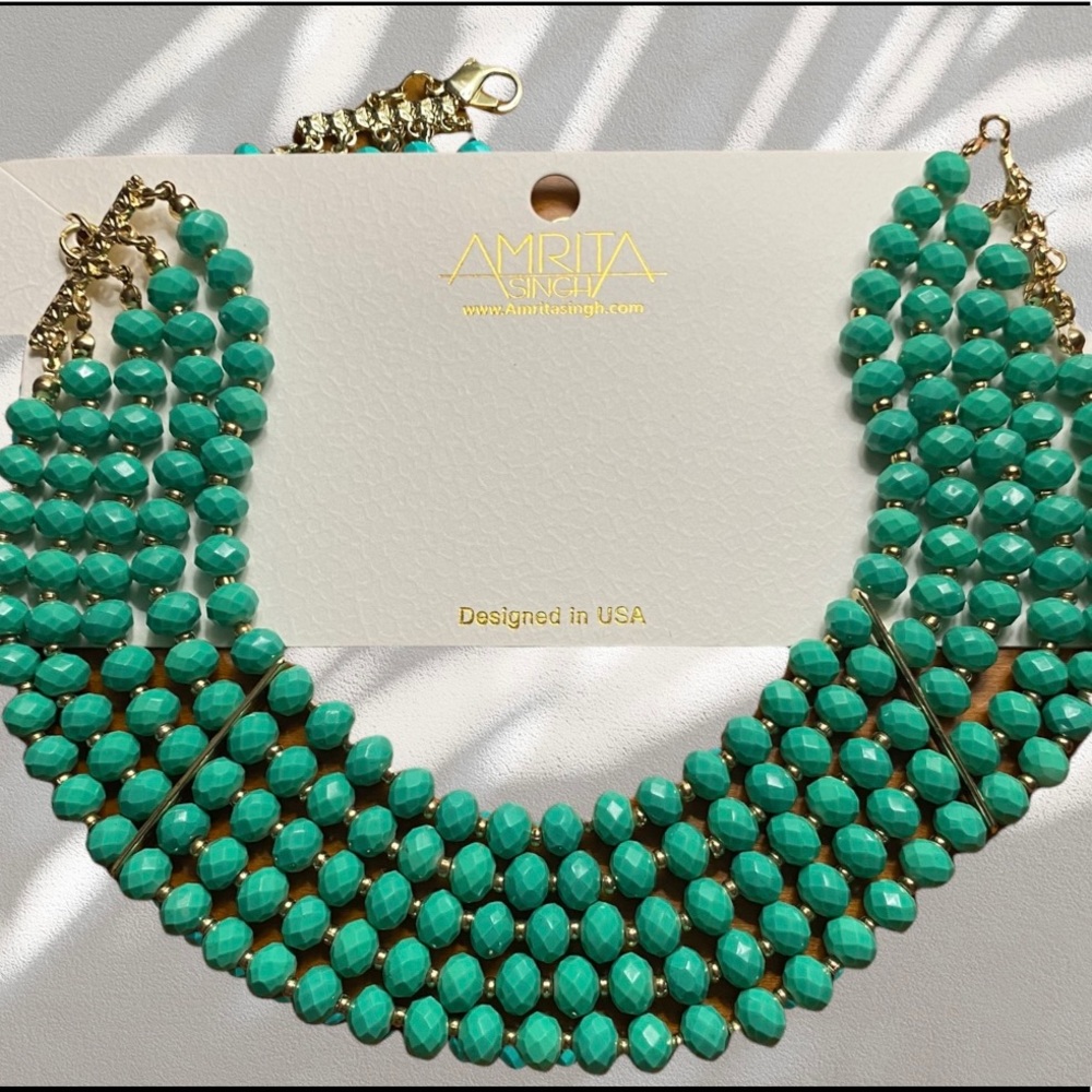 Green & Goldtone Bowery Bead Choker. One Size